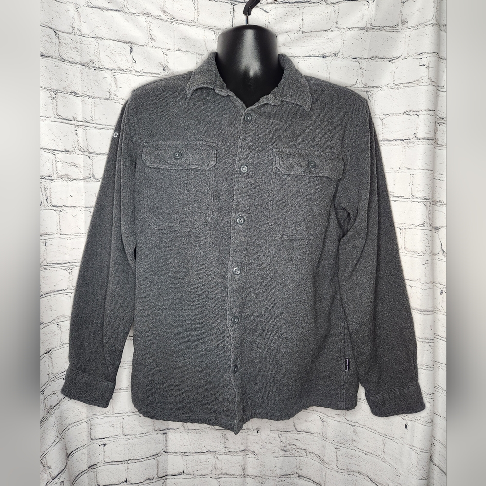 Patagonia Men's Organic Cotton‎ Long Sleeve Flannel Button Shirt Size M